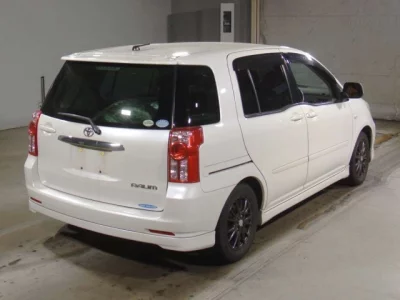 Toyota Raum
