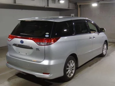 Toyota ESTIMA HYBRID
