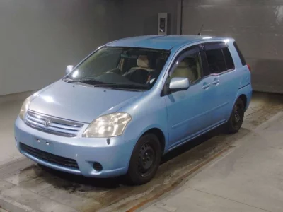 Toyota Raum