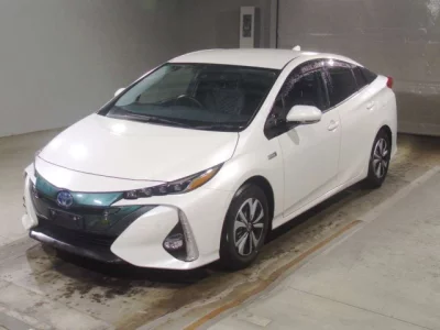 Toyota PRIUS PHV