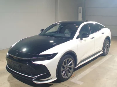 Toyota CROWN CROSSOVER