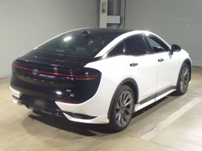 Toyota Crown Crossover