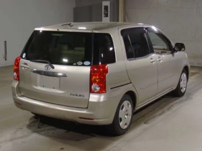 Toyota Raum