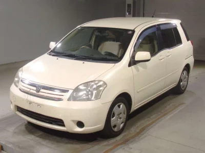 Toyota Raum