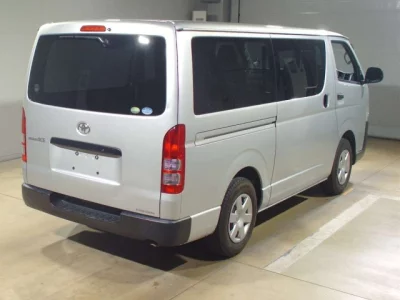 Toyota RegiusAce