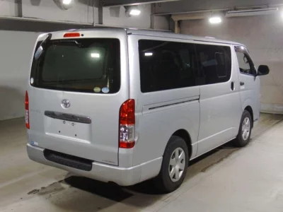 Toyota RegiusAce