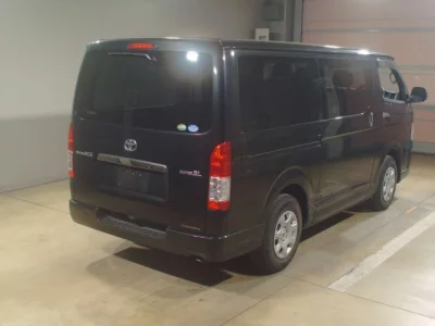 Toyota RegiusAce