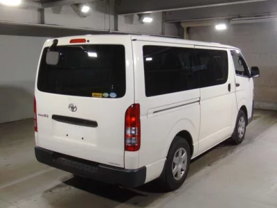 Toyota RegiusAce