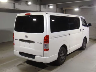 Toyota RegiusAce