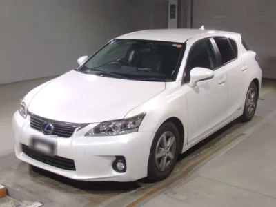 Lexus CT200h