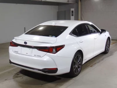 Lexus ES300h