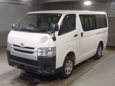 Toyota HiAce Van