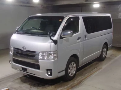 Toyota RegiusAce