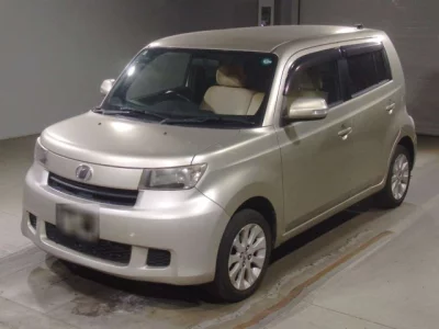 Toyota bB