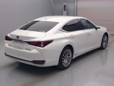 Lexus ES300h