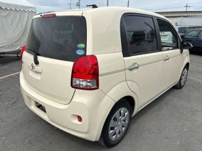 Toyota PORTE