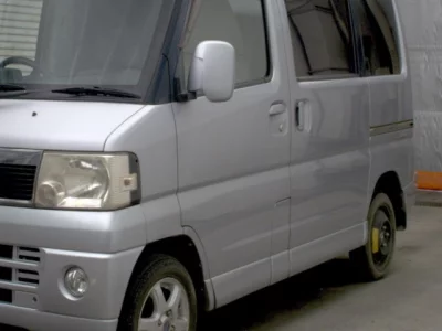 Nissan CLIPPER RIO