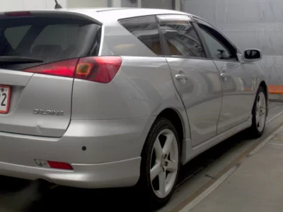 Toyota Caldina