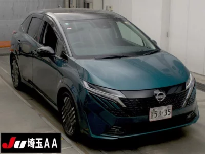 Nissan Aura
