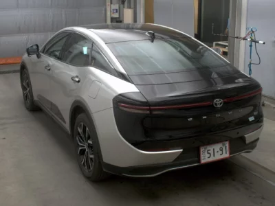 Toyota CROWN CROSSOVER