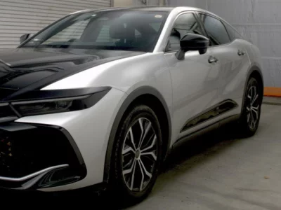 Toyota Crown Crossover