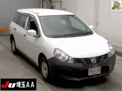 Nissan AD