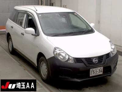 Nissan AD
