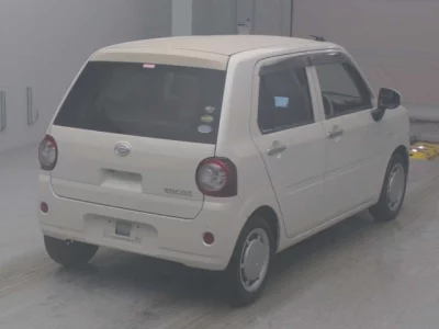 Daihatsu Mira Tocot