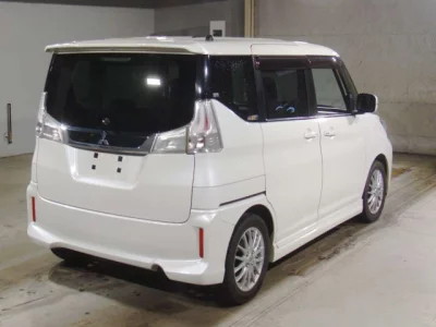 Mitsubishi Delica D:2