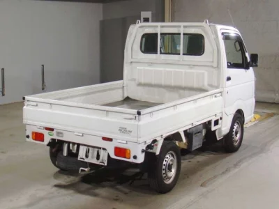 Mazda Scrum Truck