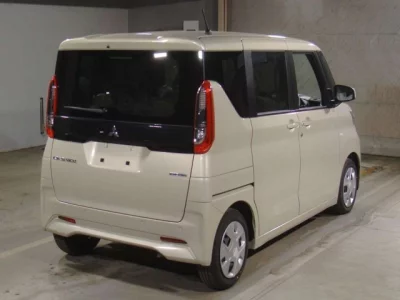 Mitsubishi eK X Space