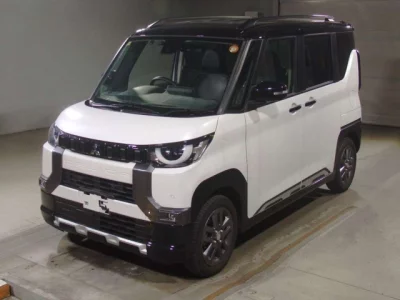 Mitsubishi Delica Mini