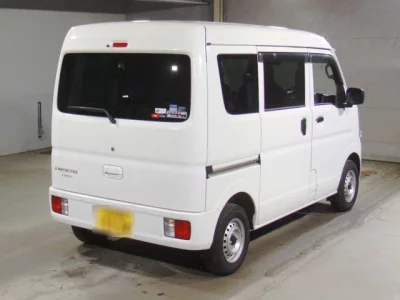 Mitsubishi Minicab Van
