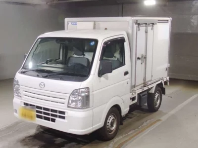 Mazda Scrum Truck