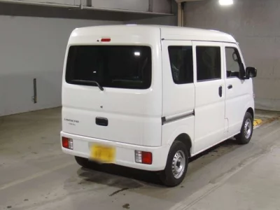 Mitsubishi Minicab Van