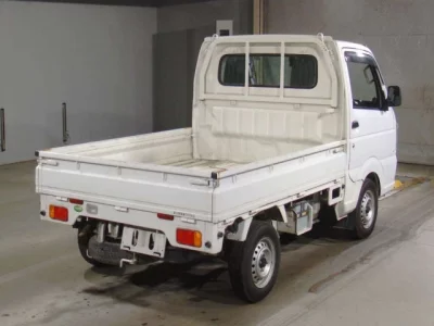 Mazda Scrum Truck