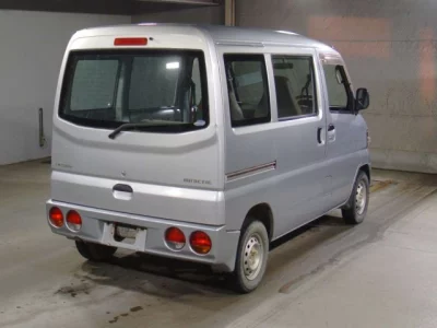 Mitsubishi Minicab Van