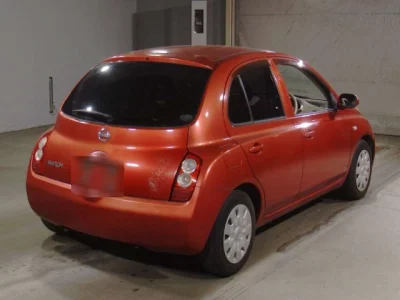 Nissan March