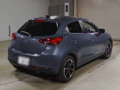 Mazda Mazda2