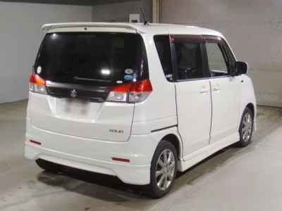 Suzuki Solio