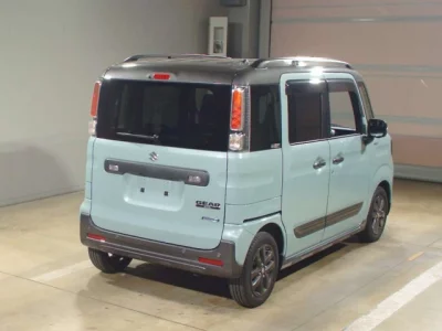 Suzuki Spacia Gear