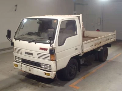 Mazda Titan