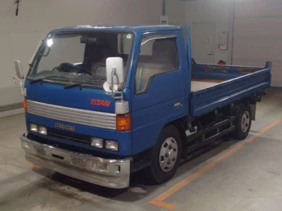 Mazda Titan