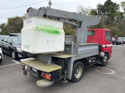 Mitsubishi Fuso Canter