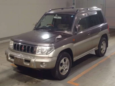 Mitsubishi Pajero iO