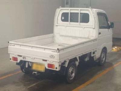 Mazda Scrum Truck