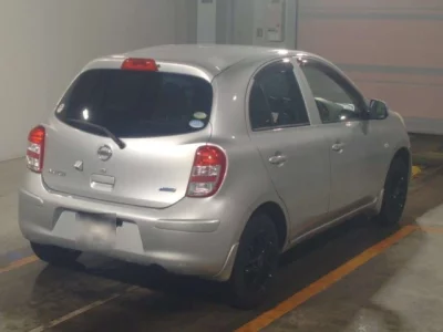 Nissan March