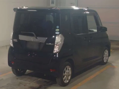 Mitsubishi eK X Space