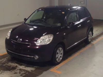 Mazda Verisa