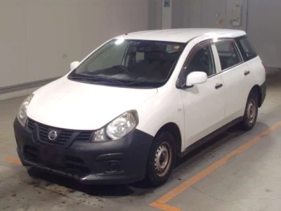 Nissan AD